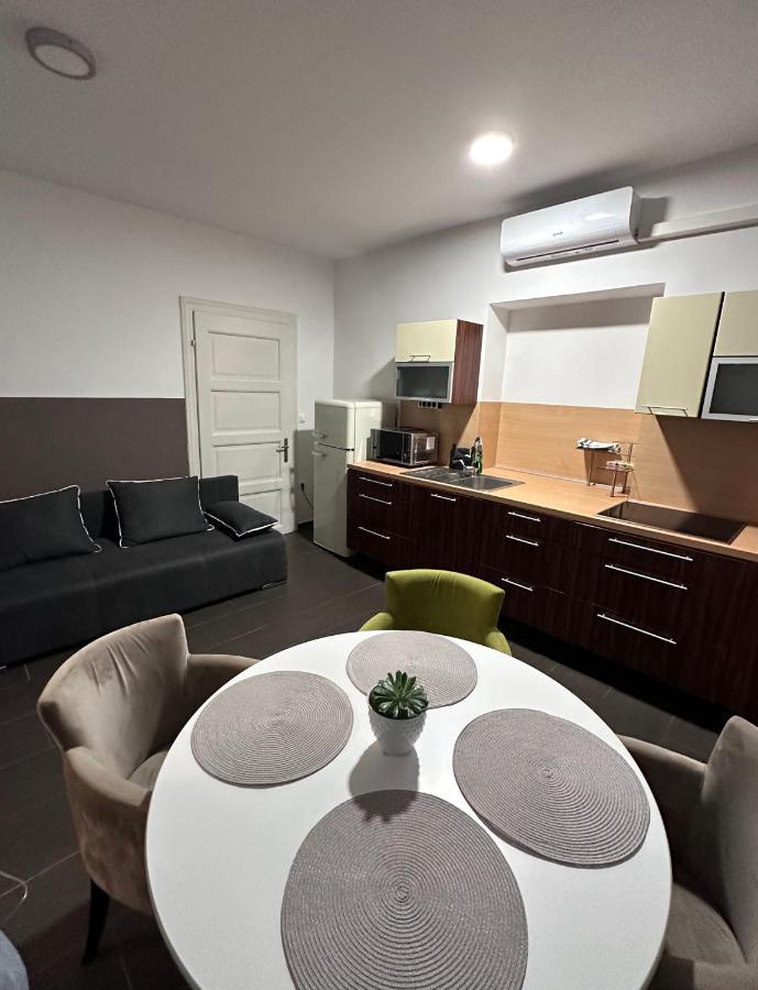 Apartment Apartma Pekrska Limbus